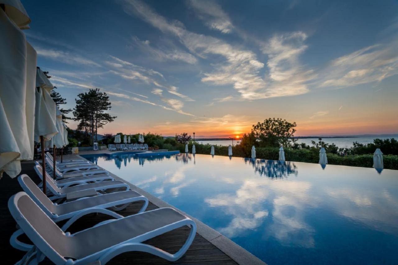 Eve Santa Marina Apartments II - Sea, Pools, Relax Sozopol Exterior foto